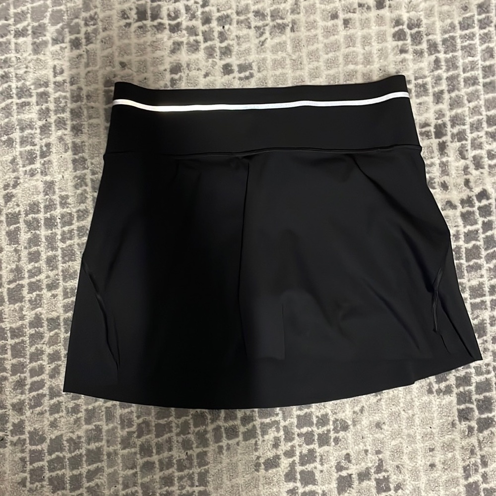 *SOLD* ✅ Athleta skort